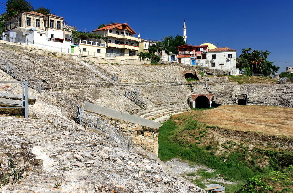 Дуръс, римския амфитеатър